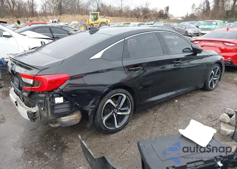 2018 Honda Accord Sport 2.0T z USA, uszkodzony, nr VIN 1HGCV2F35JA049087
